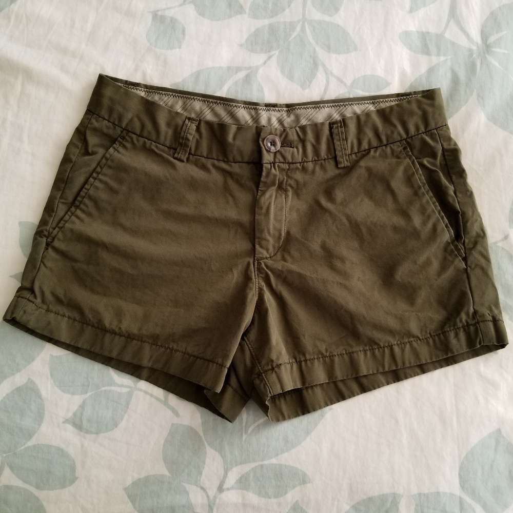 Uniqlo Olive Green Shorts